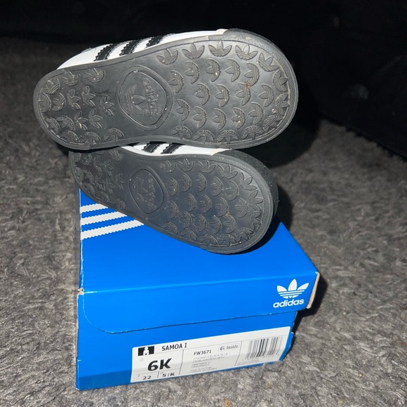 Adidas Samoa - Picture 2 of 3